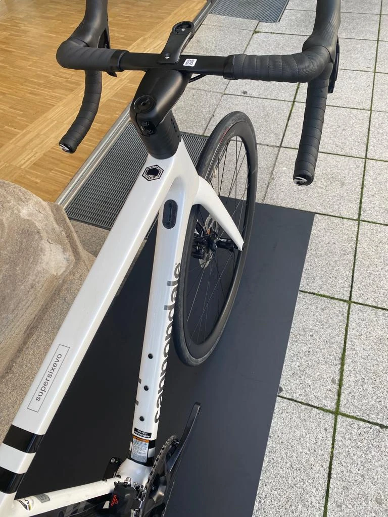 CANNONDALE Supersix EVO Carbon Disc 105 Di2 Cashmere 2 CANNONDALE Supersix EVO Carbon Disc 105 Di2 Cashmere – Bild 2